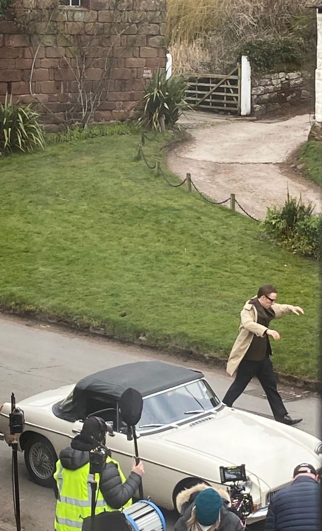 Filming_on_the_Village